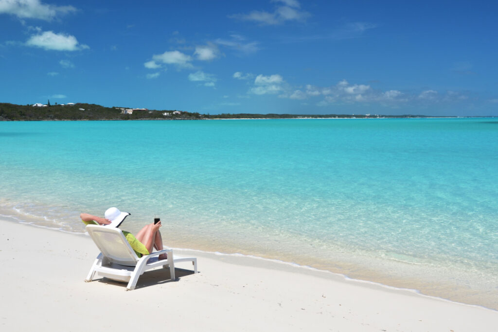 5 Reasons To Visit This Paradise Island In The Bahamas This Fall