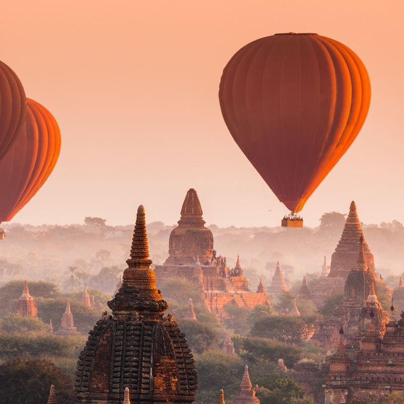 Bagan hot air balloon ride