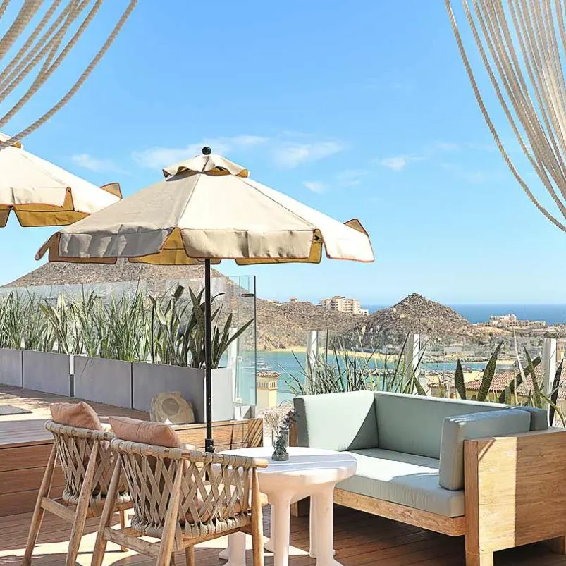 Corazon Cabo Resort Rooftop Oyster and Champagne Pairing