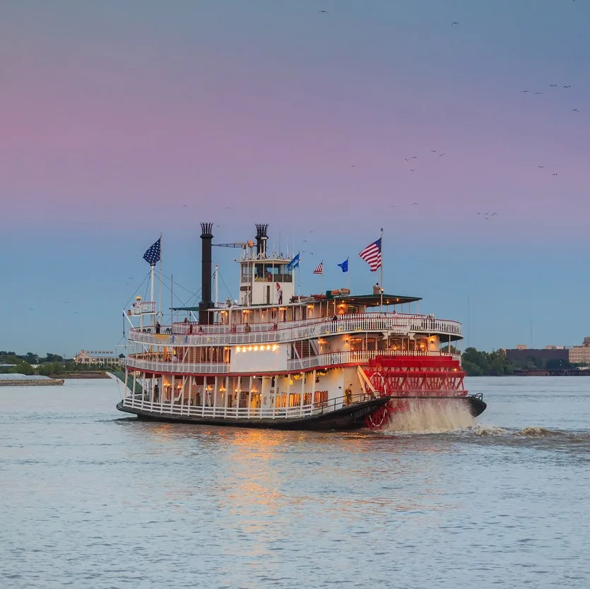 steam boat in new orleans