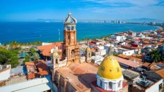 Puerto Vallarta Sets All Time Record For Most Visitors - Here's Why Travelers Love It